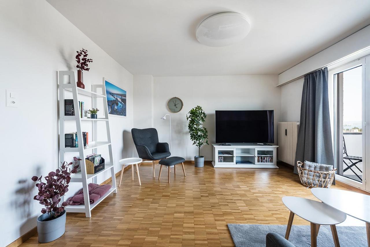 Soho 8 !Lake-Mountain View & Free Parking! كروزلينغن المظهر الخارجي الصورة